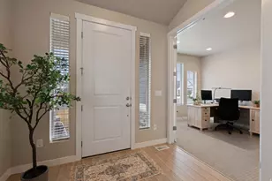 4069 W Penstemon Wy, Lehi, UT 84048 - Photo 4
