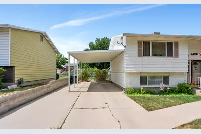 4428 S Red Cherry Cir, West Valley, UT 84120 - Photo 28