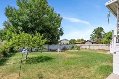 4428 S Red Cherry Cir, West Valley, UT 84120 - Photo 20