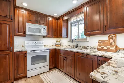 3819 W Owensboro Dr S, West Jordan, UT 84084 - Photo 8