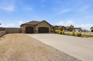 4341 N Rose Springs Rd W, Erda, UT 84074 - Photo 2