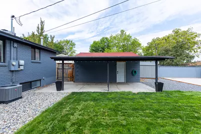 661 E Wyandotte Ave, Sandy, UT 84070 - Photo 18