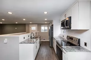661 E Wyandotte Ave, Sandy, UT 84070 - Photo 6