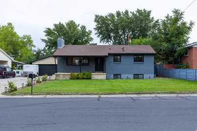 661 E Wyandotte Ave, Sandy, UT 84070 - Photo 1