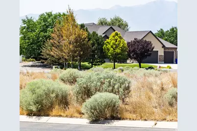 9330 N Horizon Dr, Eagle Mountain, UT 84005 - Photo 22