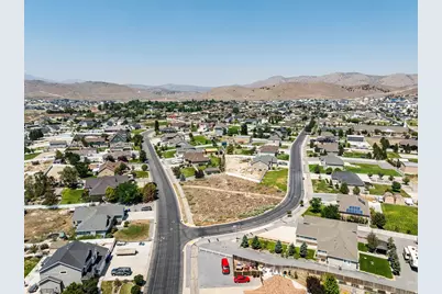 9330 N Horizon Dr, Eagle Mountain, UT 84005 - Photo 20