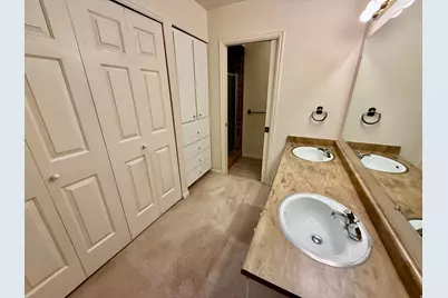2197 S Bountiful Blvd, Bountiful, UT 84010 - Photo 30