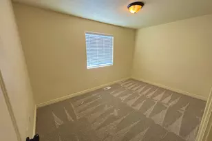 1157 N 400 W, Logan, UT 84341 - Photo 10