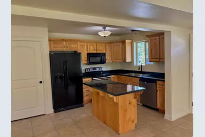 1157 N 400 W, Logan, UT 84341 - Photo 4