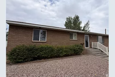 512 S 2500 W, Vernal, UT 84078 - Photo 6