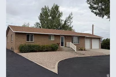 512 S 2500 W, Vernal, UT 84078 - Photo 2