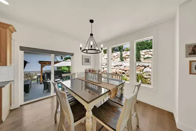 1686 N Emerald Dr, Layton, UT 84040 - Photo 8