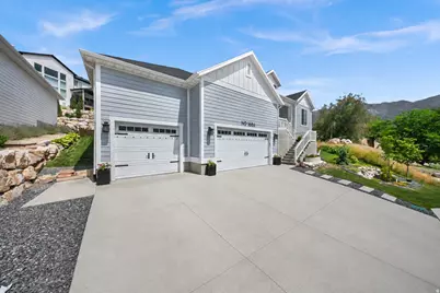 1686 N Emerald Dr, Layton, UT 84040 - Photo 2