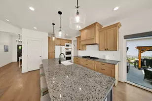 1686 N Emerald Dr, Layton, UT 84040 - Photo 6