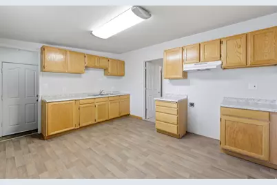 718 E 800 N, Ogden, UT 84404 - Photo 8