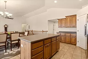 479 W 3500 N, Pleasant View, UT 84414 - Photo 14