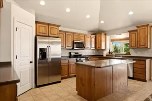 479 W 3500 N, Pleasant View, UT 84414 - Photo 12