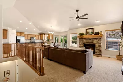 479 W 3500 N, Pleasant View, UT 84414 - Photo 6
