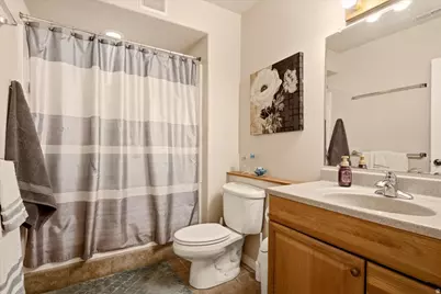 479 W 3500 N, Pleasant View, UT 84414 - Photo 32
