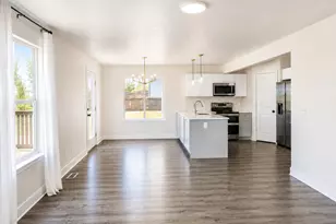 10463 N Doral Dr, Cedar Hills, UT 84062 - Photo 4