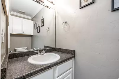 4464 S 3475 W, West Haven, UT 84401 - Photo 32