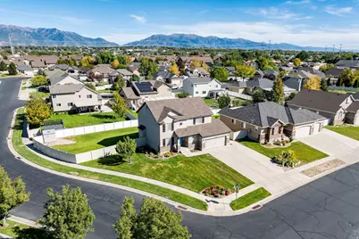 4464 S 3475 W, West Haven, UT 84401 - Photo 38