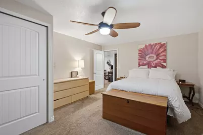 1261 W 1950 S, Syracuse, UT 84075 - Photo 32