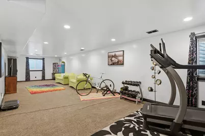 1261 W 1950 S, Syracuse, UT 84075 - Photo 30