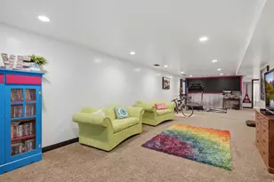 1261 W 1950 S, Syracuse, UT 84075 - Photo 28