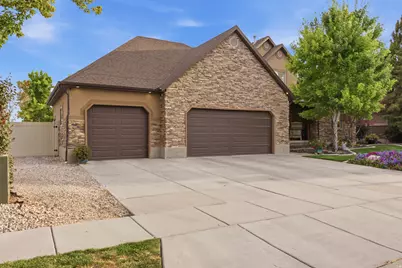 1261 W 1950 S, Syracuse, UT 84075 - Photo 2