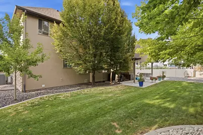 1261 W 1950 S, Syracuse, UT 84075 - Photo 40