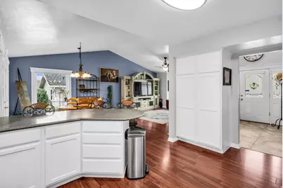 5044 W Copper Meadow Ln S, West Jordan, UT 84081 - Photo 10