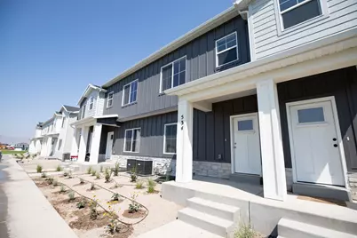 528 E 640 N #102, Salem, UT 84653 - Photo 2