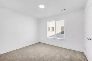 526 W 1875 N, Harrisville, UT 84404 - Photo 12