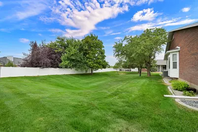 974 E 5750 S, South Ogden, UT 84405 - Photo 4