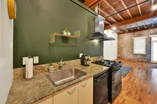 346 W Pierpont Ave, Salt Lake City, UT 84101 - Photo 2