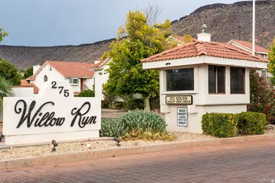 275 S Valley View Dr #J206, Saint George, UT 84770 - Photo 2