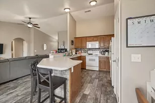 574 E 400 S, Ivins, UT 84738 - Photo 8