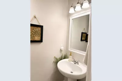 5689 W Rose Ridge Ln S, West Valley, UT 84118 - Photo 6