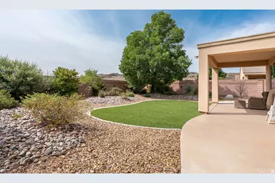 2646 E Spring Dr, Washington, UT 84780 - Photo 38