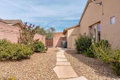 2646 E Spring Dr, Washington, UT 84780 - Photo 34