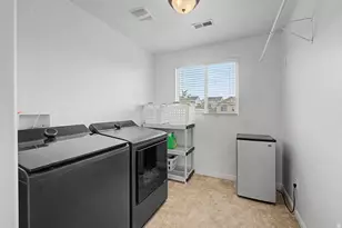 581 W Crenshaw Ct N, Saratoga Springs, UT 84045 - Photo 20