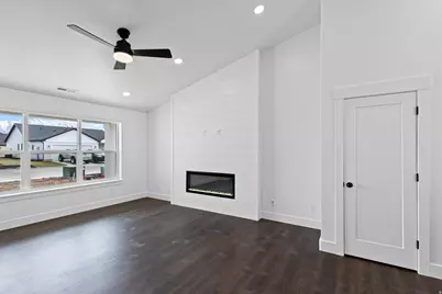 791 N 600 W #321, Tremonton, UT 84337 - Photo 8