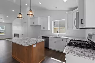 791 N 600 W, Tremonton, UT 84337 - Photo 6