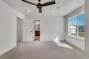 642 E Gdn Grv Dr, Eagle Mountain, UT 84005 - Photo 8