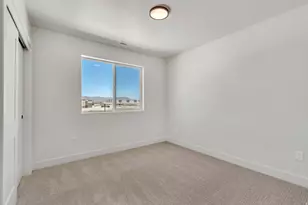 642 E Gdn Grv Dr, Eagle Mountain, UT 84005 - Photo 14
