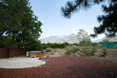 9775 S Granite View Dr, Sandy, UT 84092 - Photo 14