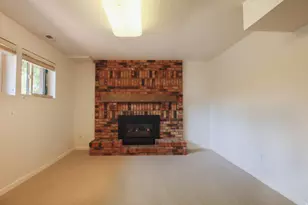 9775 S Granite View Dr, Sandy, UT 84092 - Photo 12