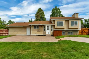 1028 E Annabelle Ln S, Sandy, UT 84094 - Photo 34