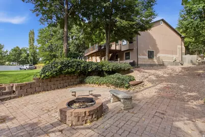 1264 W Dusty Downs Cir S, South Jordan, UT 84095 - Photo 40